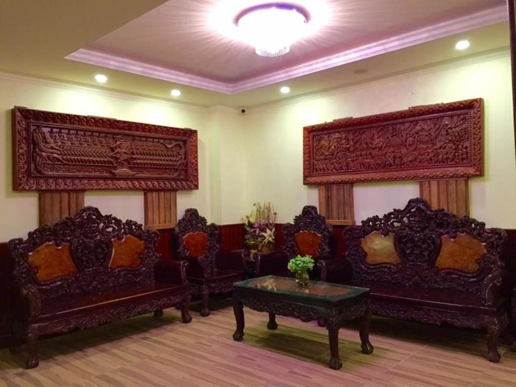 פנום פן Prasat Rath Guest House מראה חיצוני תמונה
